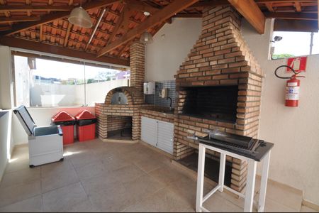 Apartamento à venda com 66m², 2 quartos e 2 vagasÁrea comum - Churrasqueira