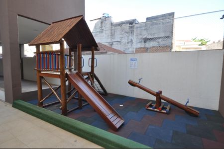 Apartamento à venda com 66m², 2 quartos e 2 vagasÁrea comum - Playground