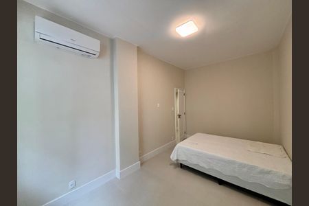 Apartamento à venda com 85m², 2 quartos e sem vaga Apartamento à venda com 85m², 2 quartos e sem vagaQuarto