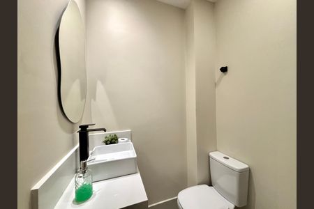 Apartamento à venda com 85m², 2 quartos e sem vaga Apartamento à venda com 85m², 2 quartos e sem vagaBanheiro social