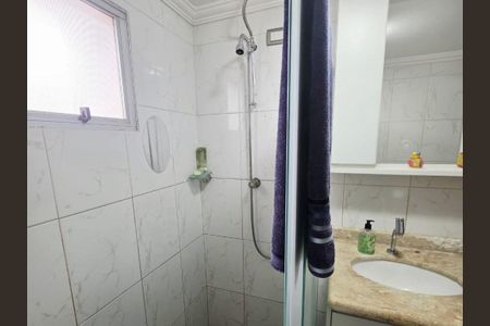 Apartamento à venda com 65m², 2 quartos e 1 vaga Apartamento à venda com 65m², 2 quartos e 1 vagaBanheiro