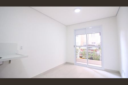 Sala/Cozinha de apartamento à venda com 2 quartos, 43m² em Vila Graciosa, São Paulo