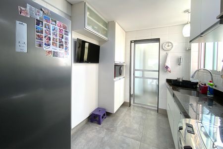 Apartamento para alugar com 240m², 4 quartos e 3 vagasCozinha