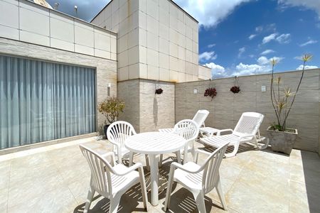 Apartamento para alugar com 240m², 4 quartos e 3 vagasCobertura