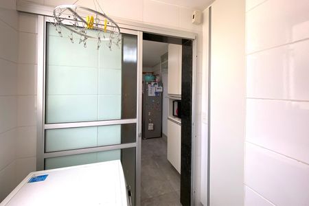 Apartamento para alugar com 240m², 4 quartos e 3 vagasÁrea de Serviço