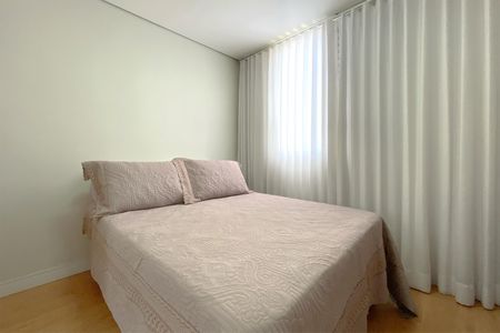 Apartamento para alugar com 240m², 4 quartos e 3 vagasQuarto 1