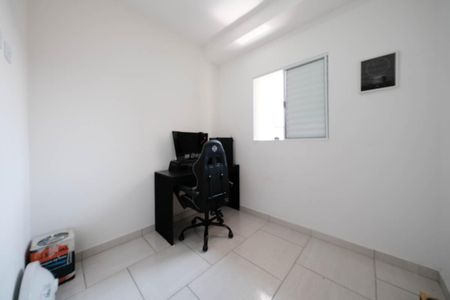 Quarto 1 de apartamento para alugar com 2 quartos, 40m² em Vila Nhocuné, São Paulo
