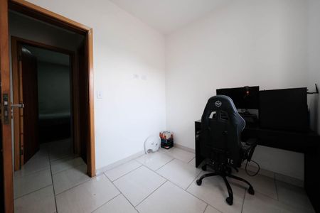 Quarto 1 de apartamento para alugar com 2 quartos, 40m² em Vila Nhocuné, São Paulo