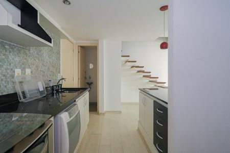 Apartamento para alugar com 70m², 1 quarto e 2 vagas Apartamento para alugar com 70m², 1 quarto e 2 vagasCozinha