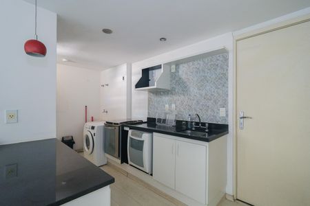 Apartamento para alugar com 70m², 1 quarto e 2 vagas Apartamento para alugar com 70m², 1 quarto e 2 vagasCozinha