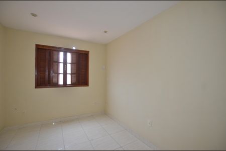 Quarto 1 Suite de casa para alugar com 3 quartos, 120m² em Marechal Hermes, Rio de Janeiro