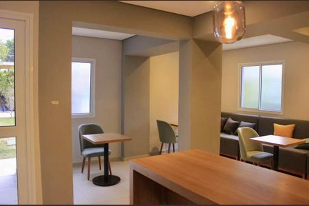 Apartamento para alugar com 36m², 2 quartos e sem vaga Apartamento para alugar com 36m², 2 quartos e sem vagaÁrea comum - Salão de festas