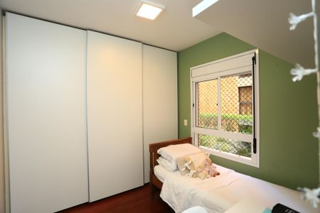 Apartamento à venda com 129m², 3 quartos e 2 vagasSuíte 2