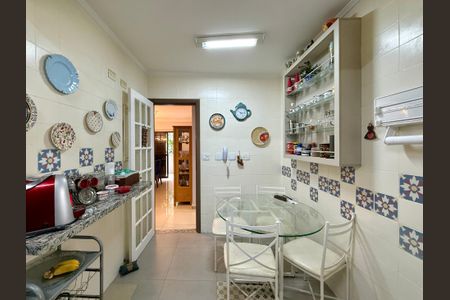 Apartamento para alugar com 130m², 3 quartos e 2 vagasCozinha 