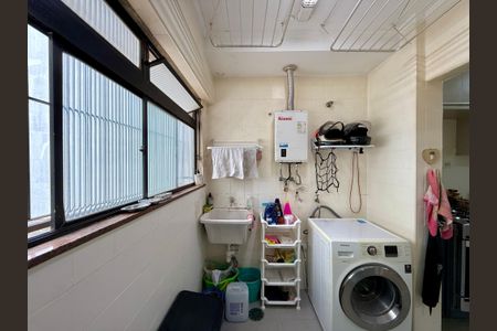 Apartamento para alugar com 130m², 3 quartos e 2 vagasÁrea de Serviço