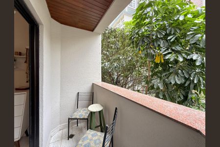 Apartamento para alugar com 130m², 3 quartos e 2 vagasSacada Suíte