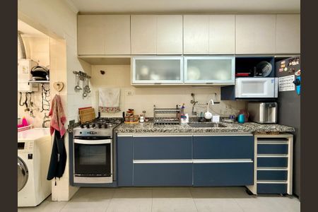 Apartamento para alugar com 130m², 3 quartos e 2 vagasCozinha 