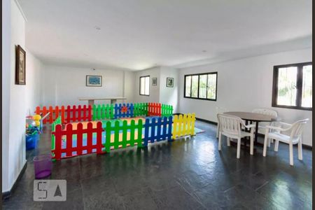 Apartamento para alugar com 130m², 3 quartos e 2 vagasSalão de Festas 