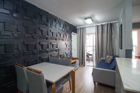 Sala  de apartamento para alugar com 2 quartos, 61m² em Além Ponte, Sorocaba