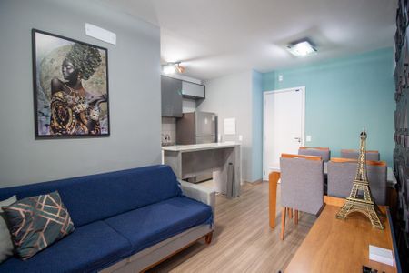 Sala  de apartamento para alugar com 2 quartos, 61m² em Além Ponte, Sorocaba