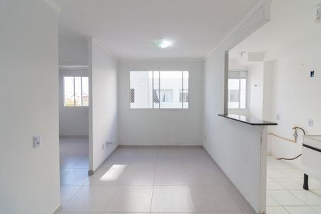 Sala de apartamento para alugar com 2 quartos, 39m² em Jardim Gilda Maria, São Paulo