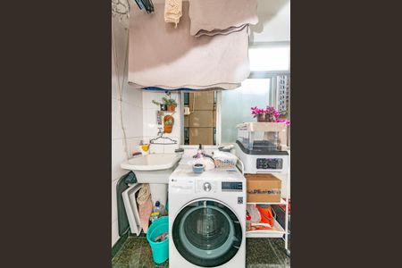 Apartamento à venda com 73m², 3 quartos e 1 vagaÁrea de Serviço