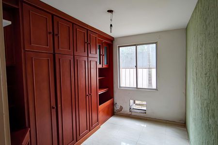 quarto 1 de apartamento para alugar com 2 quartos, 52m² em Taquara, Rio de Janeiro