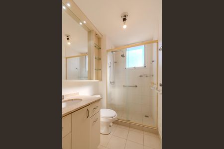 Apartamento à venda com 86m², 3 quartos e 1 vagaBanheiro da Suíte