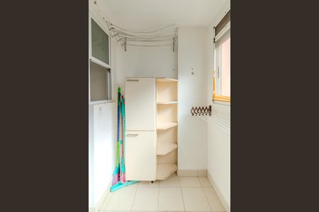 Apartamento à venda com 86m², 3 quartos e 1 vagaÁrea de Serviço