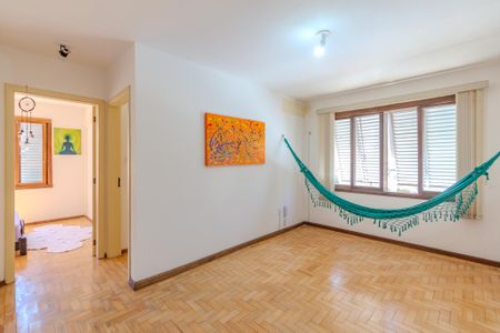 Sala de apartamento à venda com 2 quartos, 65m² em Menino Deus, Porto Alegre