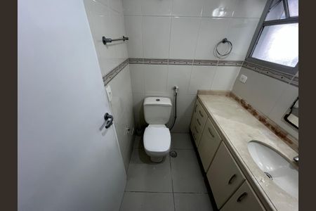 Apartamento para alugar com 72m², 3 quartos e 1 vaga Apartamento para alugar com 72m², 3 quartos e 1 vagaBanheiro