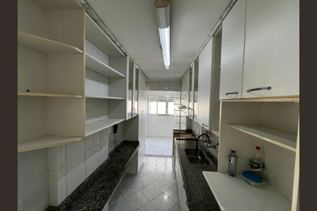 Apartamento para alugar com 72m², 3 quartos e 1 vaga Apartamento para alugar com 72m², 3 quartos e 1 vagaCozinha