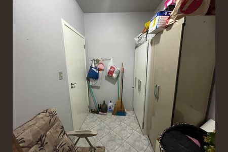 Casa à venda com 246m², 3 quartos e 3 vagasÁrea de Serviço