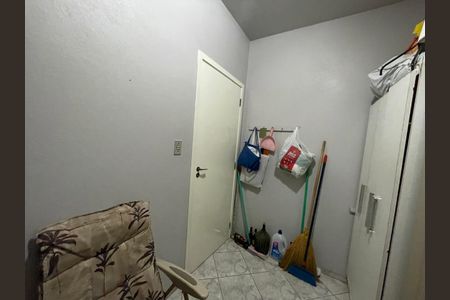 Casa à venda com 246m², 3 quartos e 3 vagasÁrea de Serviço