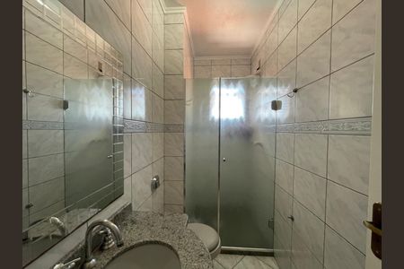 Casa à venda com 246m², 3 quartos e 3 vagasBanheiro 1