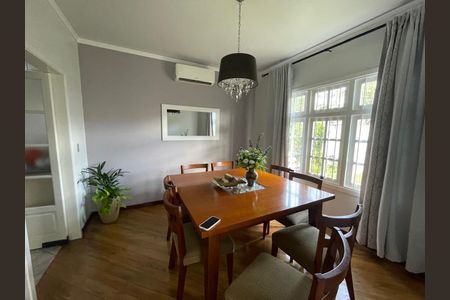 Casa à venda com 246m², 3 quartos e 3 vagasSala de Jantar
