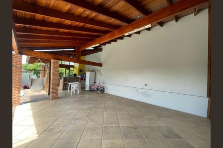 Casa à venda com 246m², 3 quartos e 3 vagasEspaço Gourmet