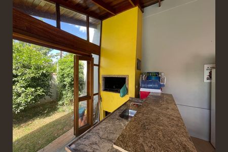 Casa à venda com 246m², 3 quartos e 3 vagasEspaço Gourmet