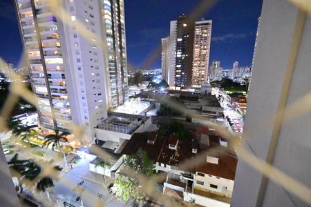 Apartamento para alugar com 215m², 4 quartos e 3 vagas Apartamento para alugar com 215m², 4 quartos e 3 vagasVista da Suíte 3