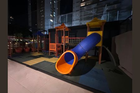 Apartamento para alugar com 215m², 4 quartos e 3 vagas Apartamento para alugar com 215m², 4 quartos e 3 vagasÁrea comum