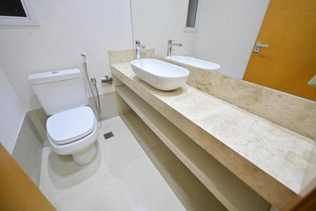 Apartamento para alugar com 215m², 4 quartos e 3 vagas Apartamento para alugar com 215m², 4 quartos e 3 vagasLavabo