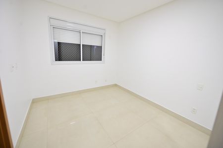 Apartamento para alugar com 215m², 4 quartos e 3 vagas Apartamento para alugar com 215m², 4 quartos e 3 vagasSuíte 2