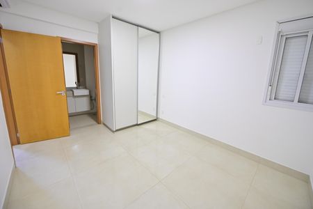 Apartamento para alugar com 215m², 4 quartos e 3 vagas Apartamento para alugar com 215m², 4 quartos e 3 vagasSuíte 1