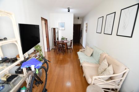 Sala de apartamento para alugar com 1 quarto, 61m² em Cambuí, Campinas