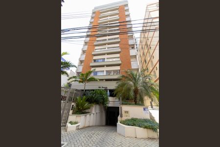 Apartamento para alugar com 61m², 1 quarto e sem vaga Apartamento para alugar com 61m², 1 quarto e sem vagaFachada