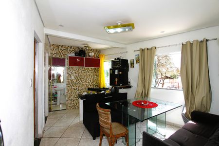 Casa para alugar com 2 quartos, 120m² em Pindorama, Belo Horizonte
