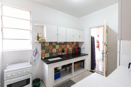 Cozinha de apartamento para alugar com 2 quartos, 95m² em Centro, Campinas