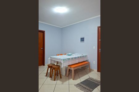 Apartamento para alugar com 96m², 2 quartos e 2 vagasSala