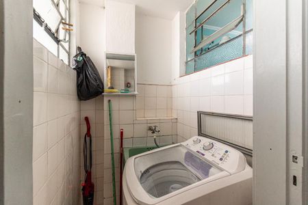 Apartamento à venda com 75m², 2 quartos e 1 vagaÁrea de Serviço