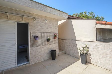 Casa à venda com 169m², 3 quartos e 1 vagaSacada do Quarto 2